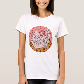 La camiseta de Angel Esther es blanca