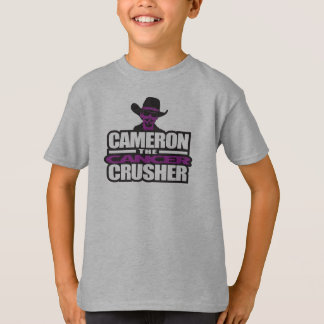 La camiseta de la chica cruzada