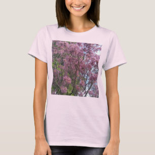 La camiseta de la flor de Trumpet