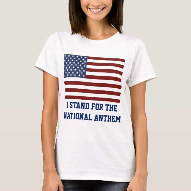 La camiseta de la mujer patriótica con la bandera (Anverso)