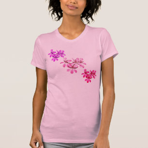La camiseta de las flores de las mujeres rosadas