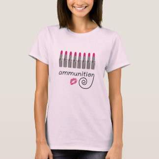 La camiseta de las mujeres armadas y listas