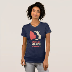 La camiseta de las mujeres cabidas Sacramento de
