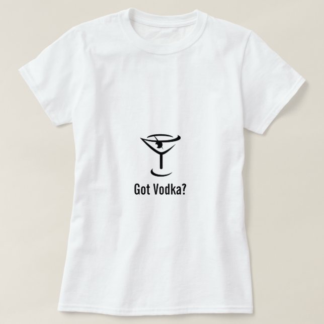 La camiseta de las mujeres conseguidas de la vodka (Diseño del anverso)