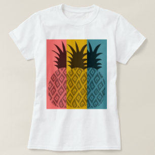 La camiseta de las mujeres de las piñas