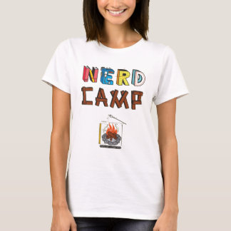 La camiseta de las mujeres del campo del empollón