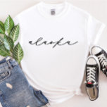La camiseta de las mujeres del estado de Alaska<br><div class="desc">¡Siempre agregamos nuevos diseños a diario!</div>