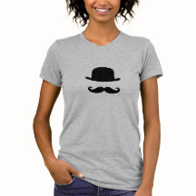 La camiseta de las mujeres lindas del bigote y del