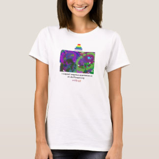 La camiseta de las mujeres para la expresión