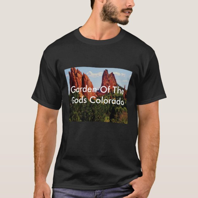 La camiseta de los hombres con el jardín de dioses (Anverso)