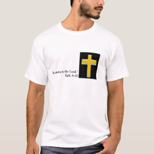 La camiseta de los hombres cruzados cristianos del
