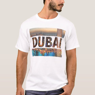 La camiseta de los hombres del diseño de la ciudad