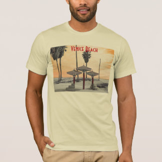 La camiseta de los hombres del ll de la playa de