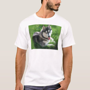 La camiseta de los hombres del perro del husky