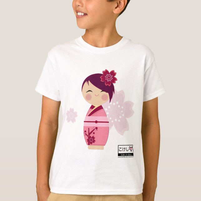 La camiseta de los niños de Kokeshi Sakura (Anverso)