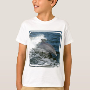 La camiseta de los niños salvajes del delfín