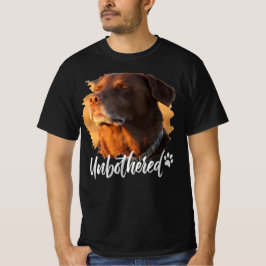 La camiseta de perro "Unbothered" - Ropa para aman