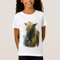 La camiseta del chica del mustango