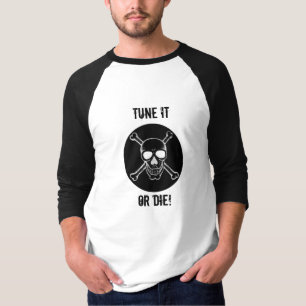 ¡La camiseta del cráneo, lo adapta o muere!