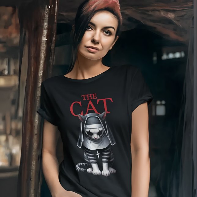La camiseta del gato de la monja (Subido por el creador)