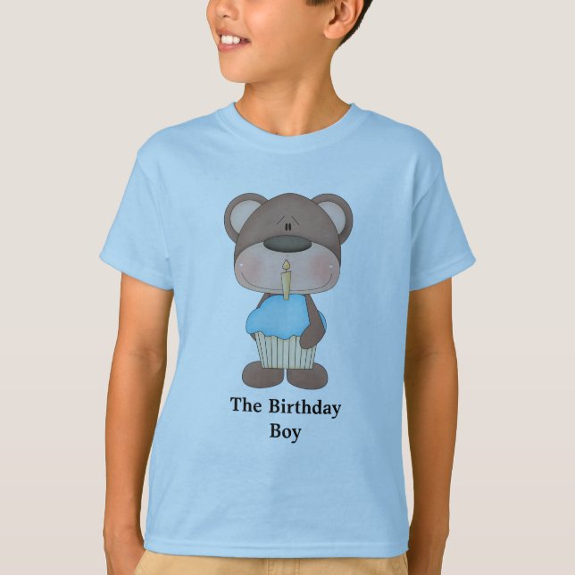 La camiseta del muchacho del cumpleaños (Anverso)