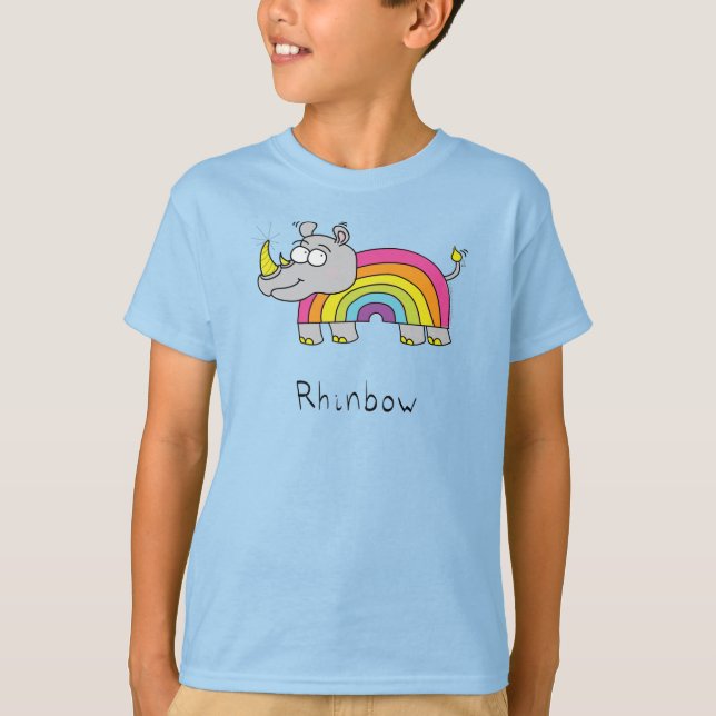 La camiseta del muchacho del niño del arco iris (Anverso)