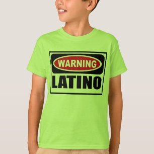 La camiseta del niño amonestador del LATINO