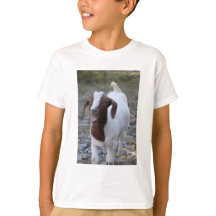 La camiseta del niño de risa de la cabra