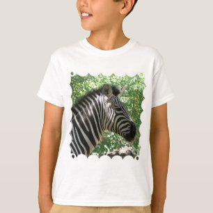 La camiseta del niño lindo de la cebra