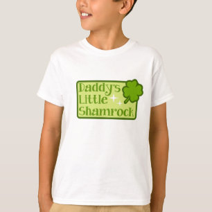 La camiseta del pequeño niño del trébol del pap