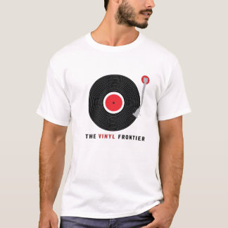 La camiseta del vinilo de los hombres de la