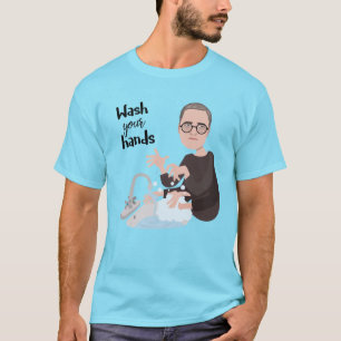 La camiseta fina de los hombres