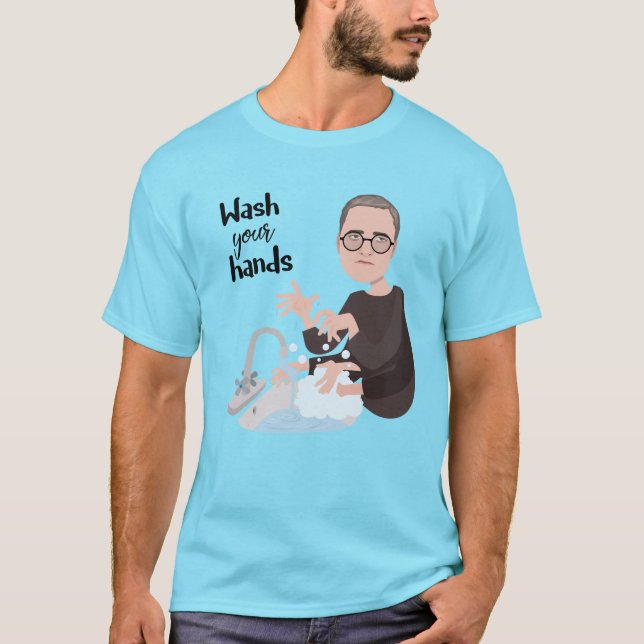 La camiseta fina de los hombres (Anverso)