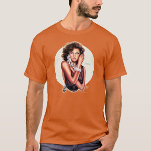 La camiseta oscura básica de los hombres de