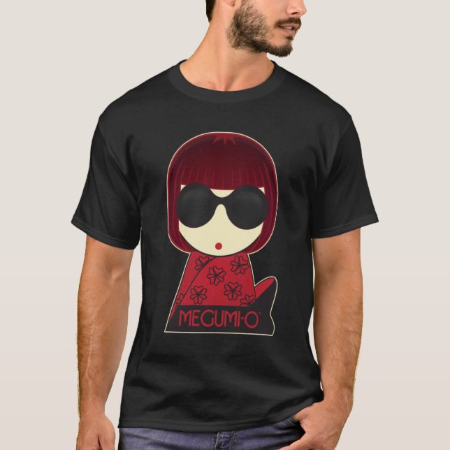 La camiseta oscura de los hombres de MEGUMI-O (Anverso)