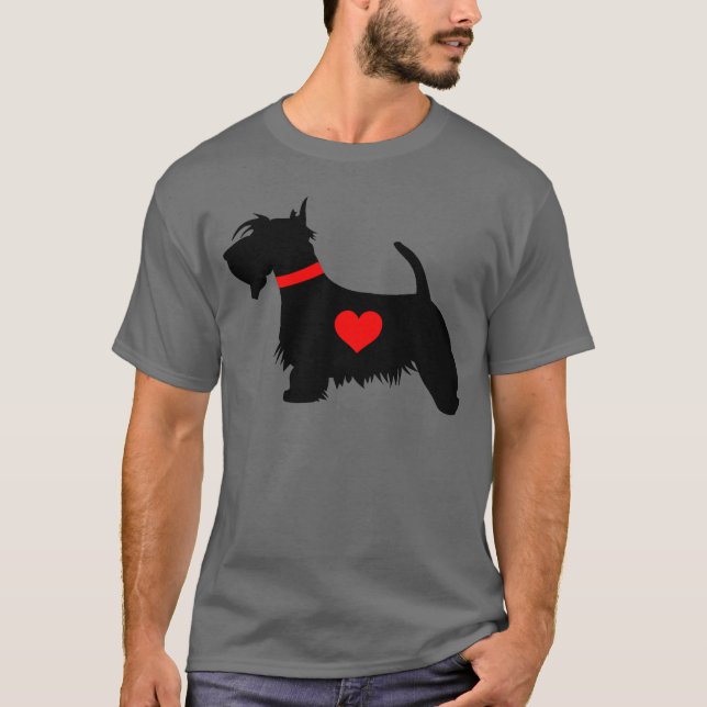 La camiseta oscura de los hombres del corazón del (Anverso)