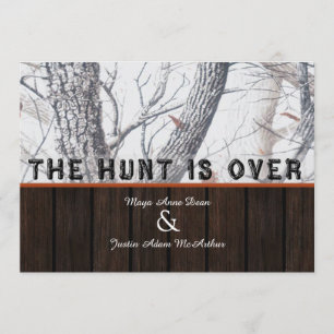 La caza está sobre la invitación de la boda de