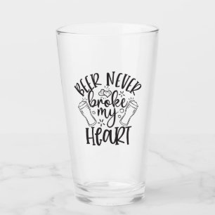 La cerveza nunca me rompió el vaso del corazón