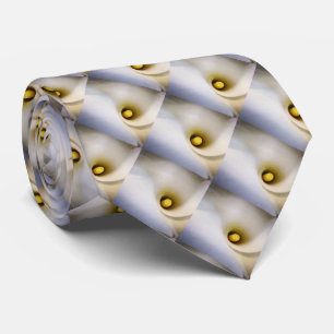 La corbata de los hombres florales de la cala