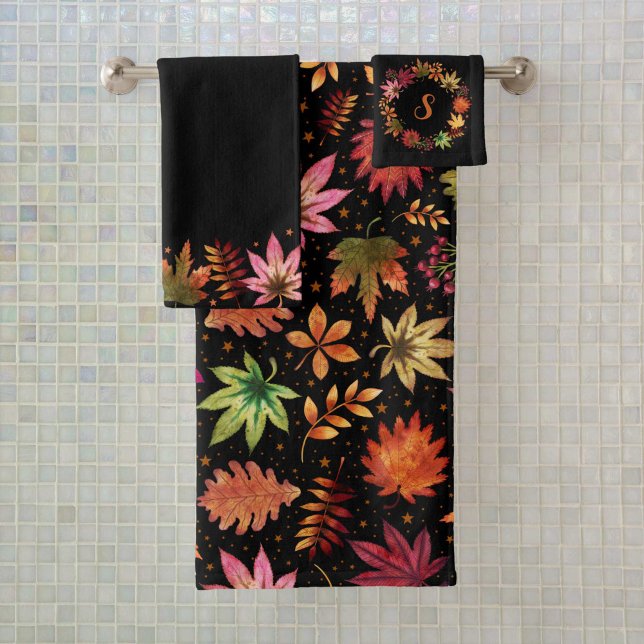 La cosecha de Halloween otoño deja un monograma (Halloween Harvest Fall Autumn Leaves Monogram Bath Towel Set)