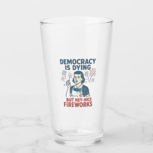 La Democracia Está Muriendo Pero Hey Bonitos Fuego