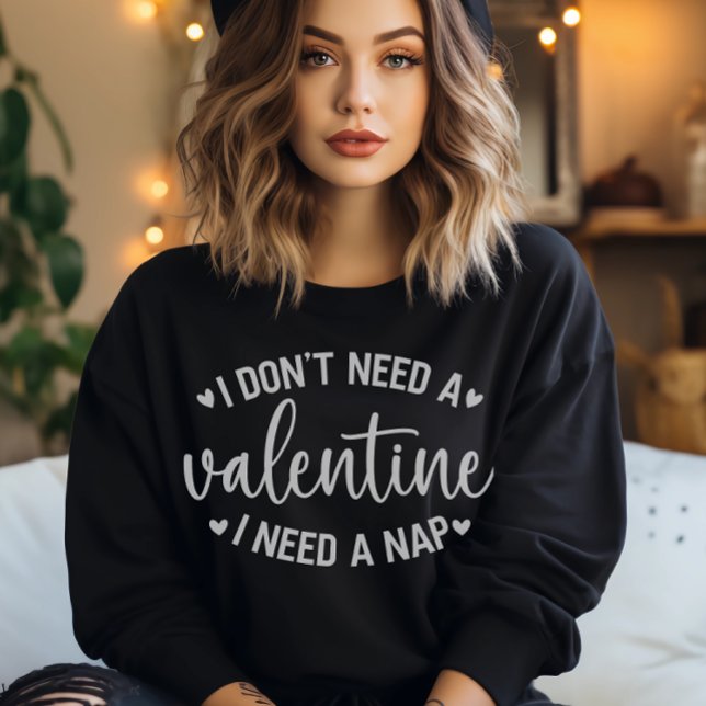 La divertida sudadera de White Galentine para muje (Women’s White Galentine’s Funny Sweatshirt)