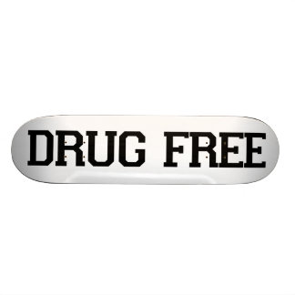 La DROGA LIBERA el monopatín