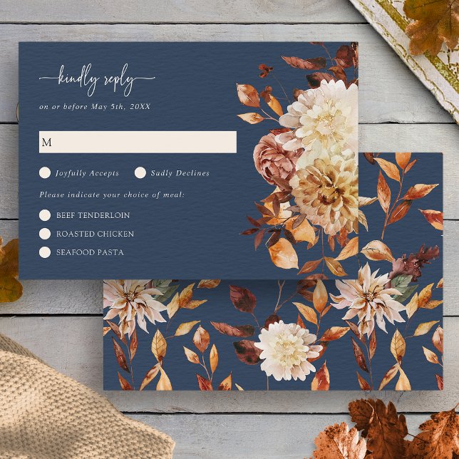 La elegante caída de la marina deja una tarjeta RS (Elegant Navy Blue Fall Leaves Floral RSVP Card by Painted Paperie
)