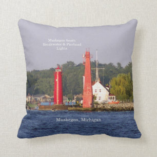 La entrada de Muskegon enciende la almohada