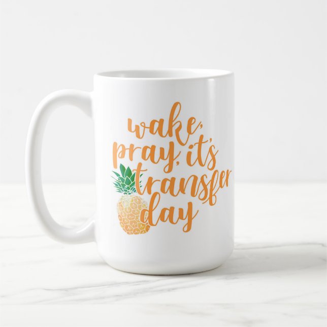 La estela ruega la taza de café del día de la (Izquierda)