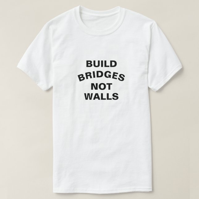 La estructura tiende un puente sobre no la camisa (Diseño del anverso)