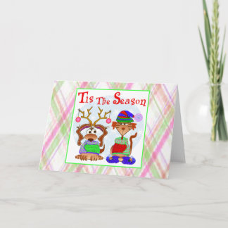 La familia acaricia tarjetas de felicitación