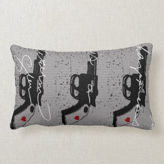 La felicidad es una almohada caliente del arma