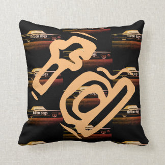 la ficción persigue la almohada